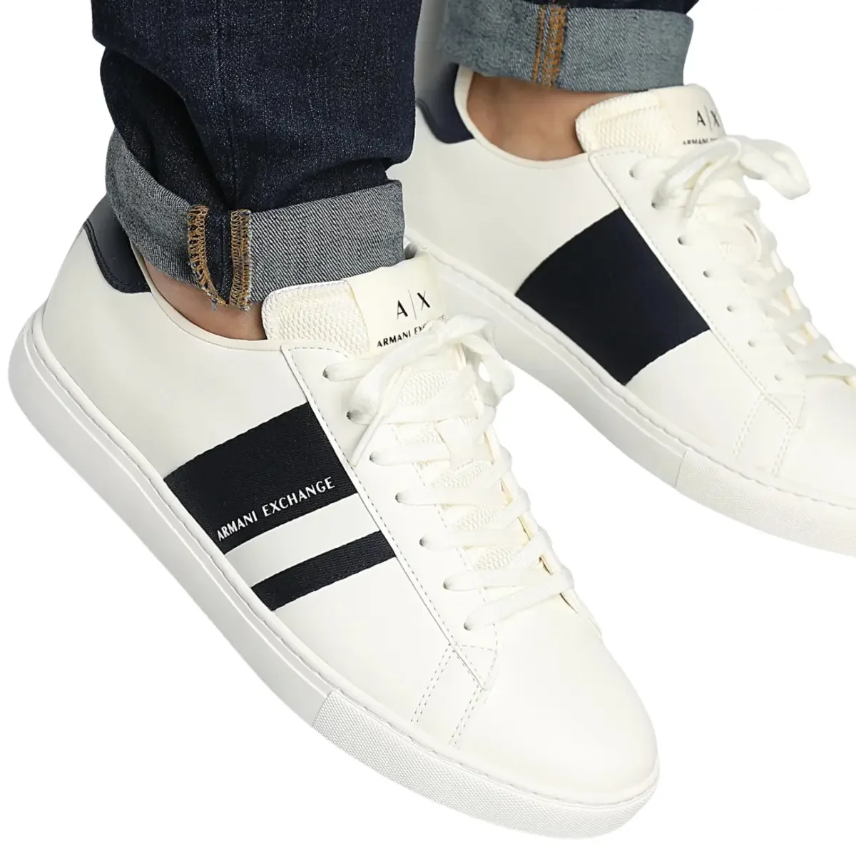 Armani Baskets Armani Exchange XUX173