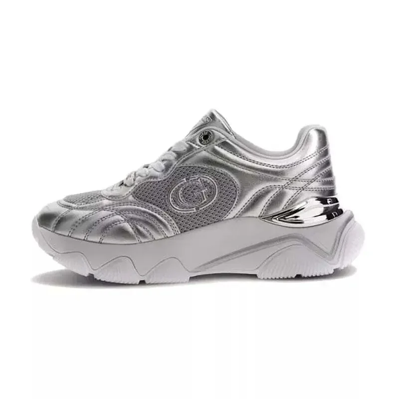 Guess Baskets femme Guess Morriz