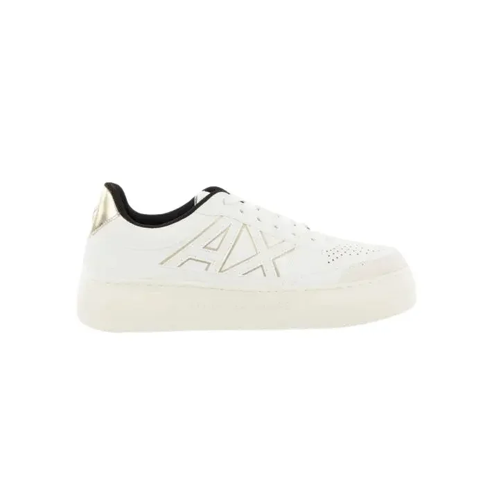 Armani Baskets femme Armani Exchange Elegance urban